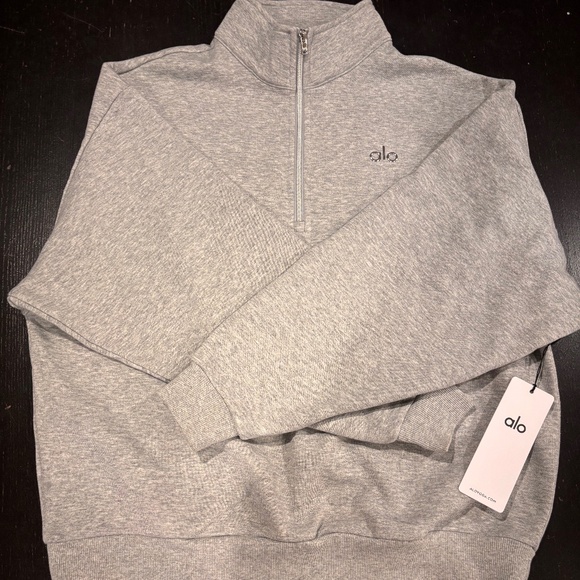 ALO accloade 1/4 zip pullover - heather gray NWT sz M - Picture 7 of 10